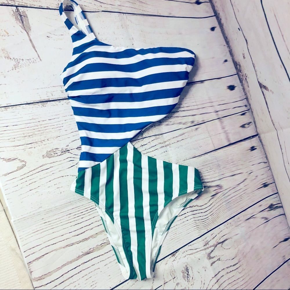 CIKADA Australia Striped One Piece Monokini Cut Out Asymmetrical Swimsuit XS/4